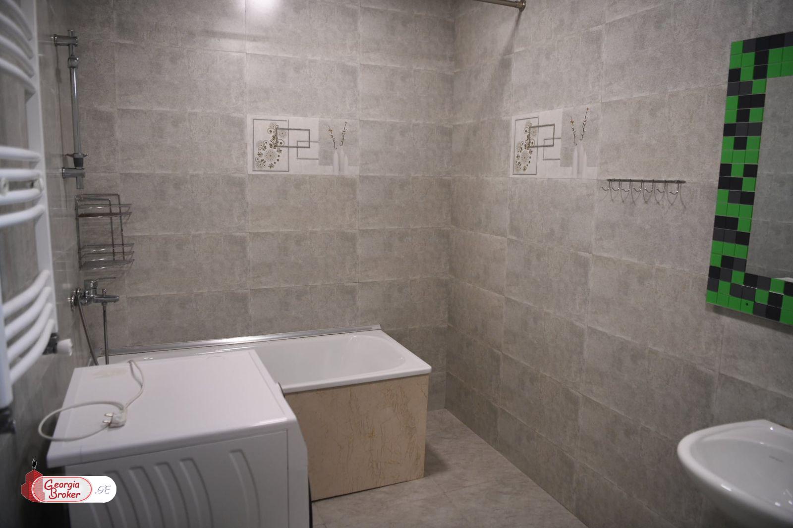 იყიდება ახალი გარემონტებული 7 ოთახიანი სახლი  ივერთუბანში